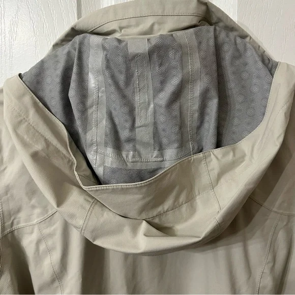 Marmot women's MemBrain® long rain jacket, M - Picture 5 of 7